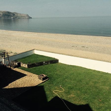 Superb Cintra Beachside Apartments Llandudno Room photo