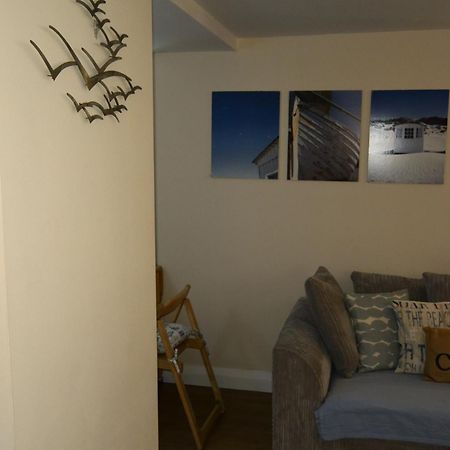 Superb Cintra Beachside Apartments Llandudno Room photo